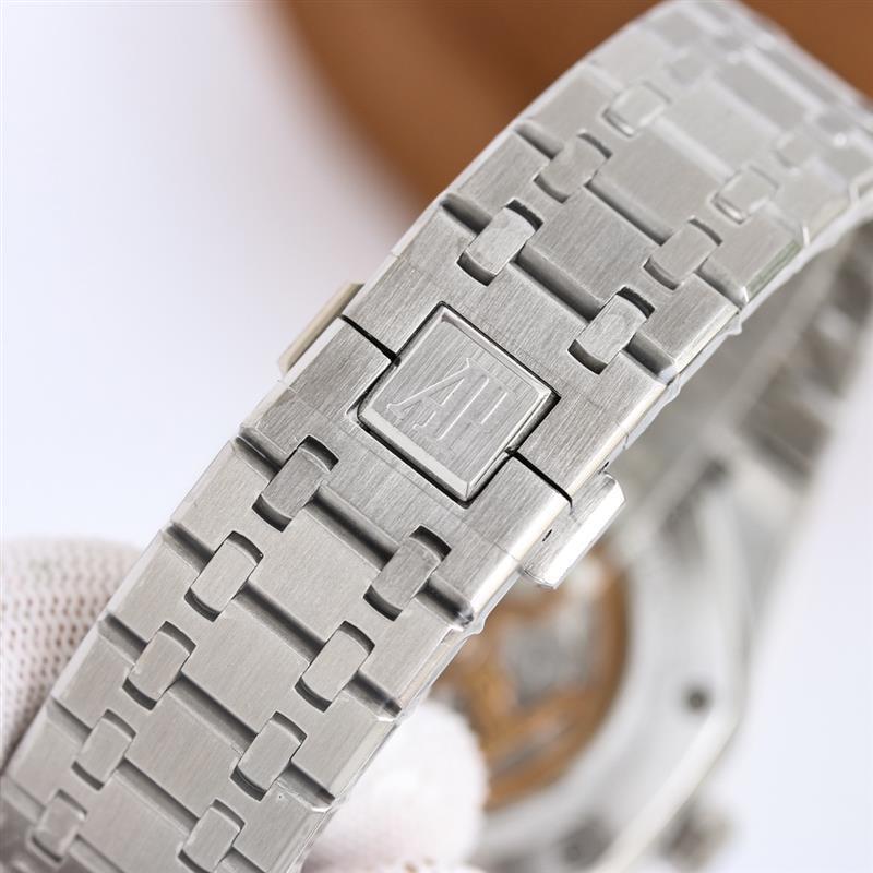 202457162356401 1500